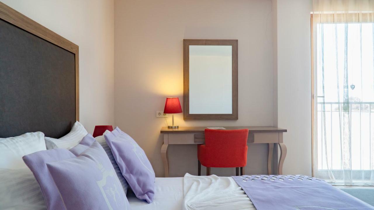 Ladies Beach Suite Hotel (Adults Only) Kusadasi Exterior foto